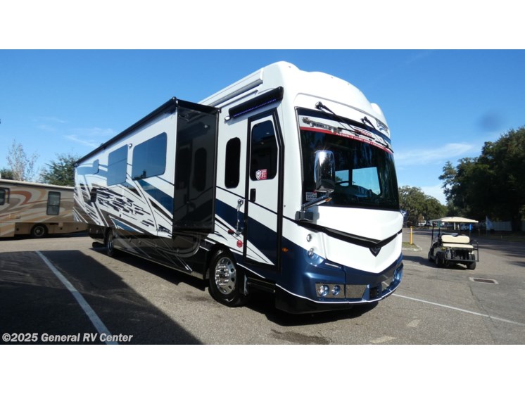 Email now about this 2026 Fleetwood Discovery LXE 40G! New 2026 Fleetwood Discovery LXE 40G available in Dover, Florida