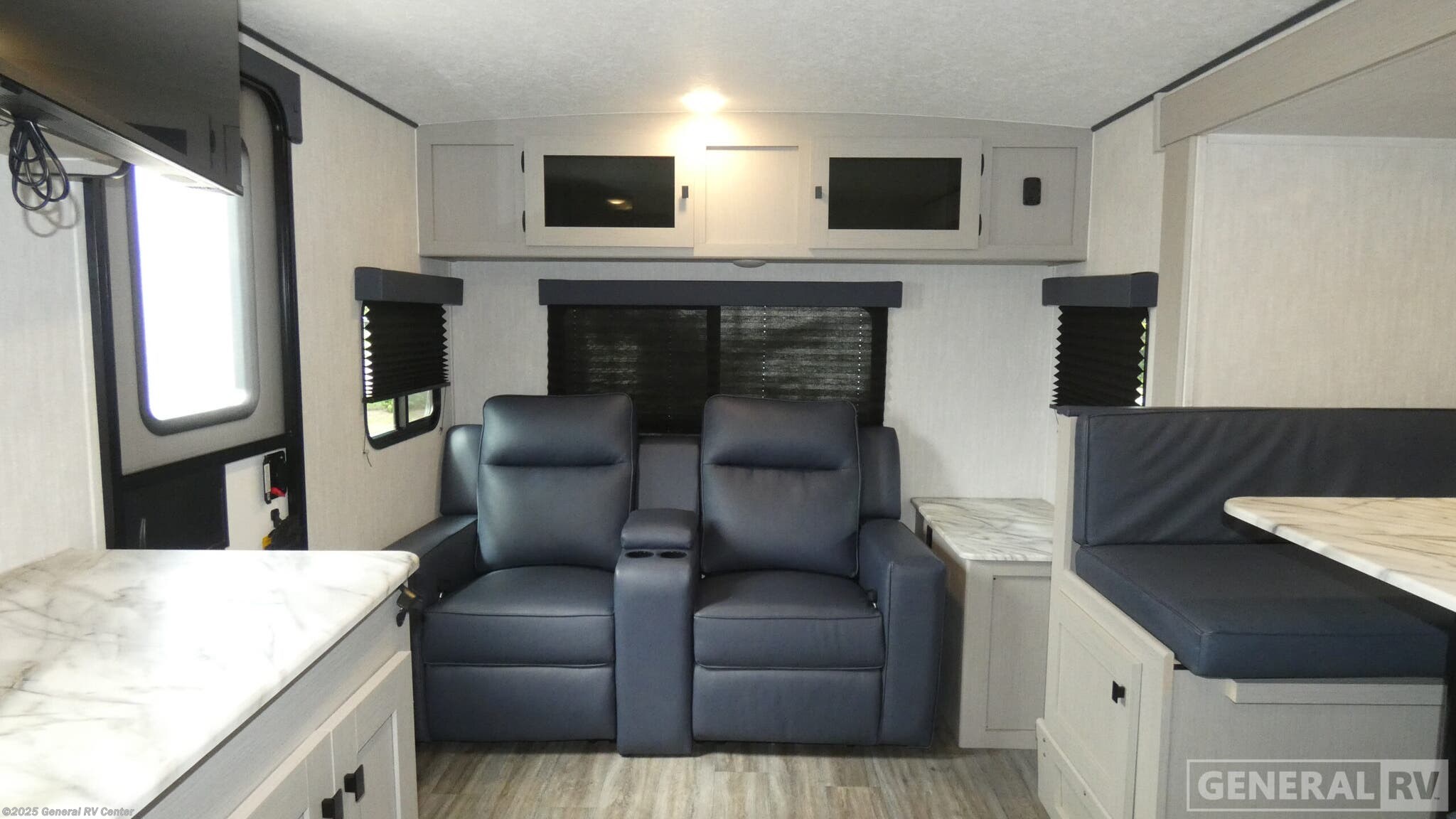 Call now about this 2024 Coachmen Apex 221RLS-1SL! 2024 Coachmen Apex 221RLS-1SL - Used Travel Trailer For Sale by General RV Center in Dover, Florida