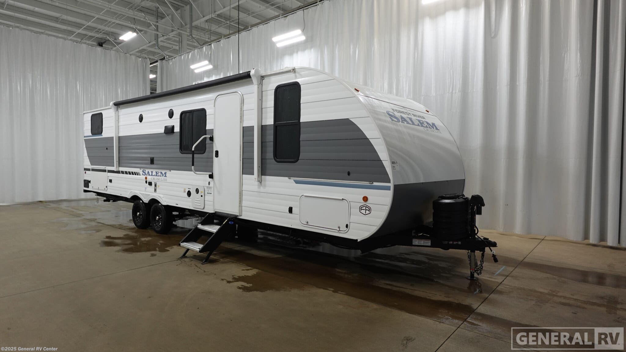 Email now about this 2025 Forest River Salem 273QBXL! New 2025 Forest River Salem 273QBXL available in Dover, Florida