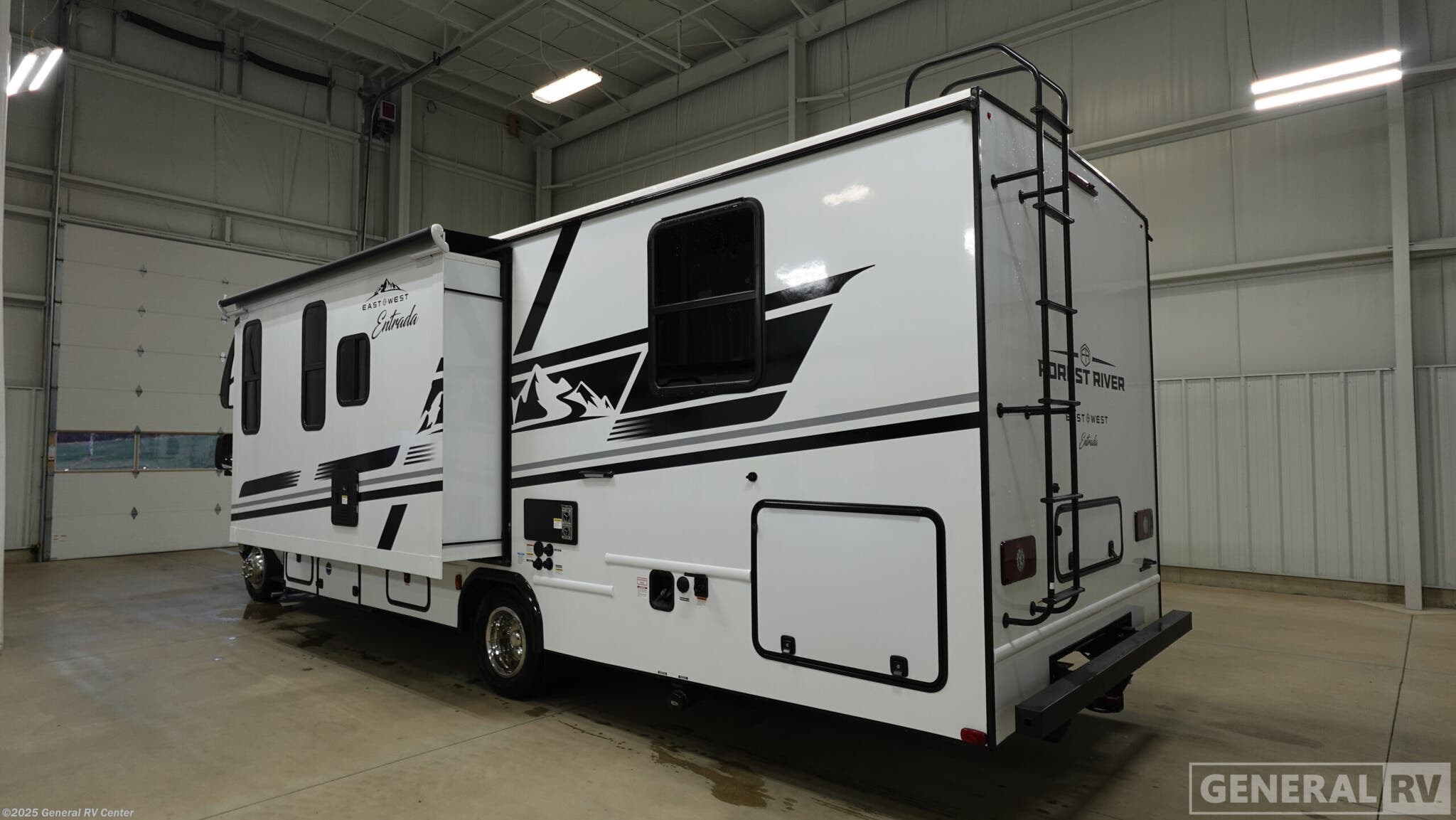 Contact us now about this 2026 East to West Entrada 2800S! 2026 Entrada 2800S by East to West from General RV Center in Dover, Florida