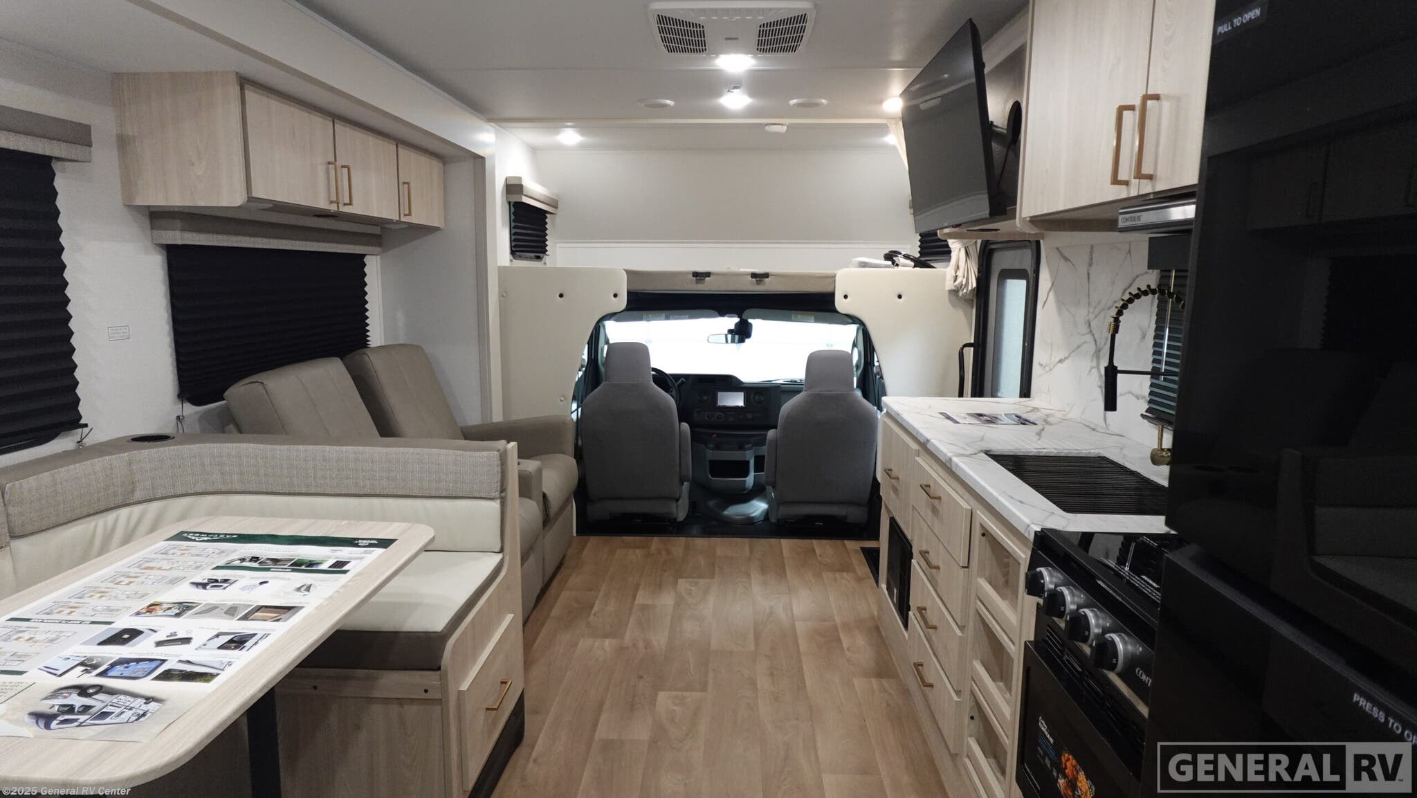 New 2026 East to West Entrada 2950OK available in Dover, Florida