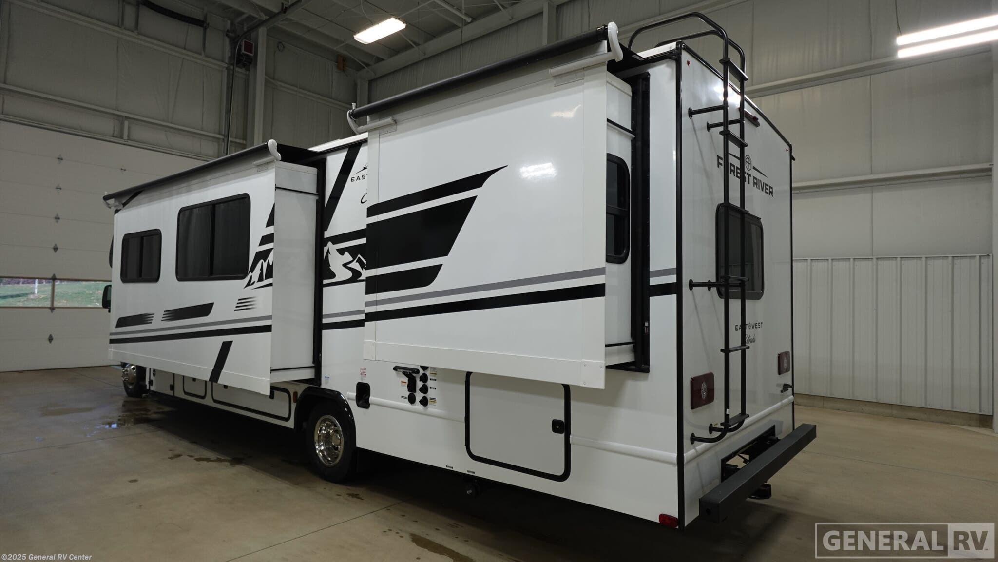 Contact us now about this 2026 East to West Entrada 2950OK! 2026 Entrada 2950OK by East to West from General RV Center in Dover, Florida