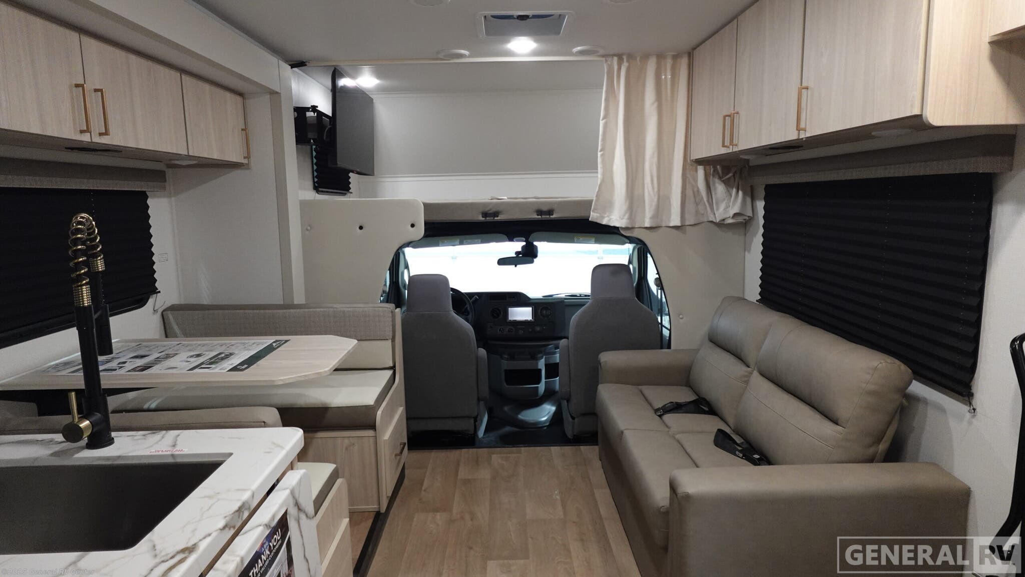 New 2026 East to West Entrada 3100FB available in Dover, Florida