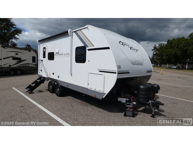 Email now about this 2026 Highland Ridge Range Lite 212FB! New 2026 Highland Ridge Range Lite 212FB available in Dover, Florida