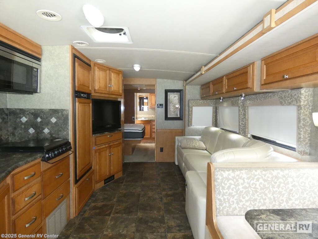 Call now about this 2013 Winnebago Sunstar 35F! 2013 Winnebago Sunstar 35F - Used Class A For Sale by General RV Center in Dover, Florida