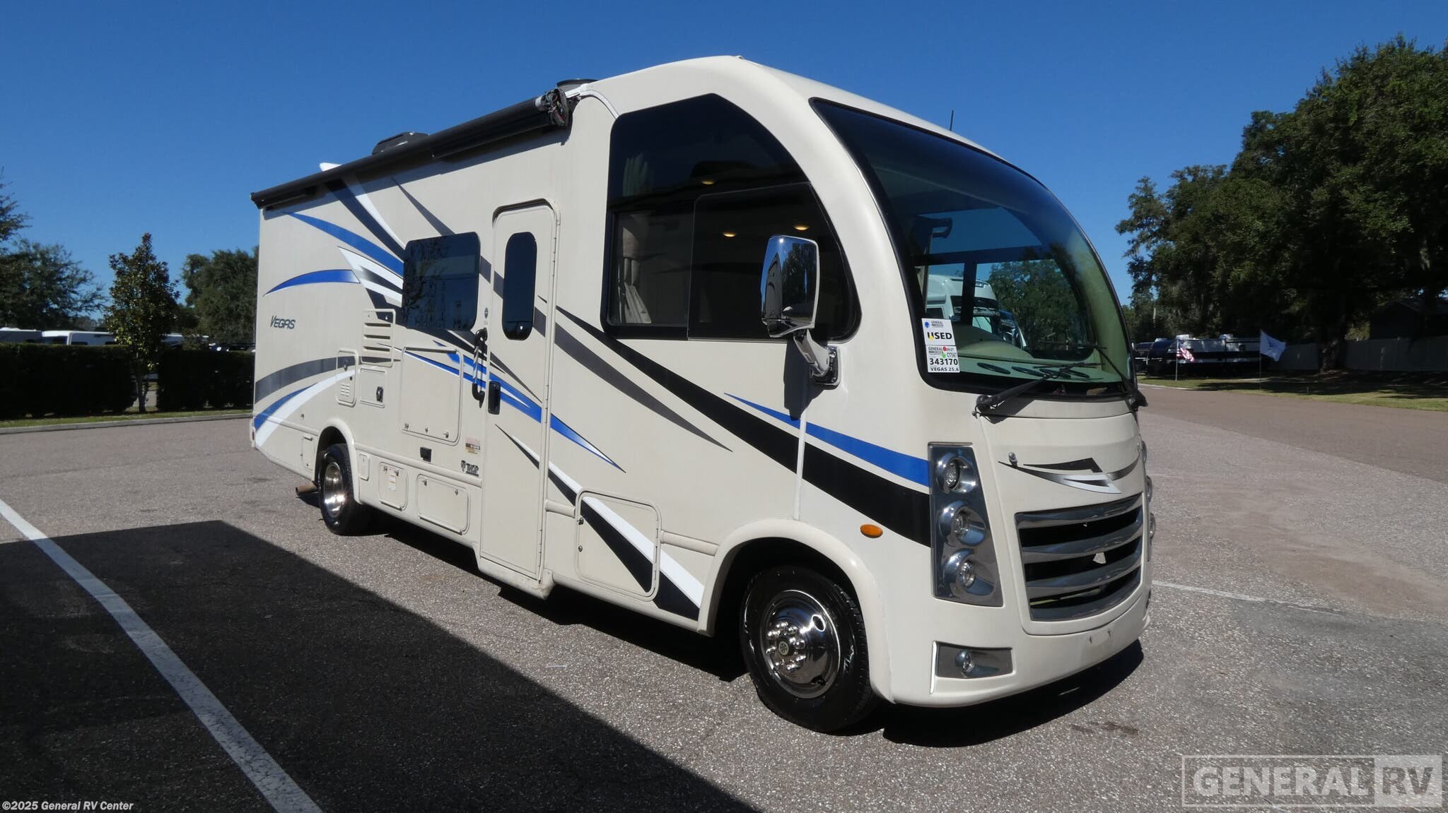 Email now about this 2019 Thor Motor Coach Vegas 25.6! Used 2019 Thor Motor Coach Vegas 25.6 available in Dover, Florida