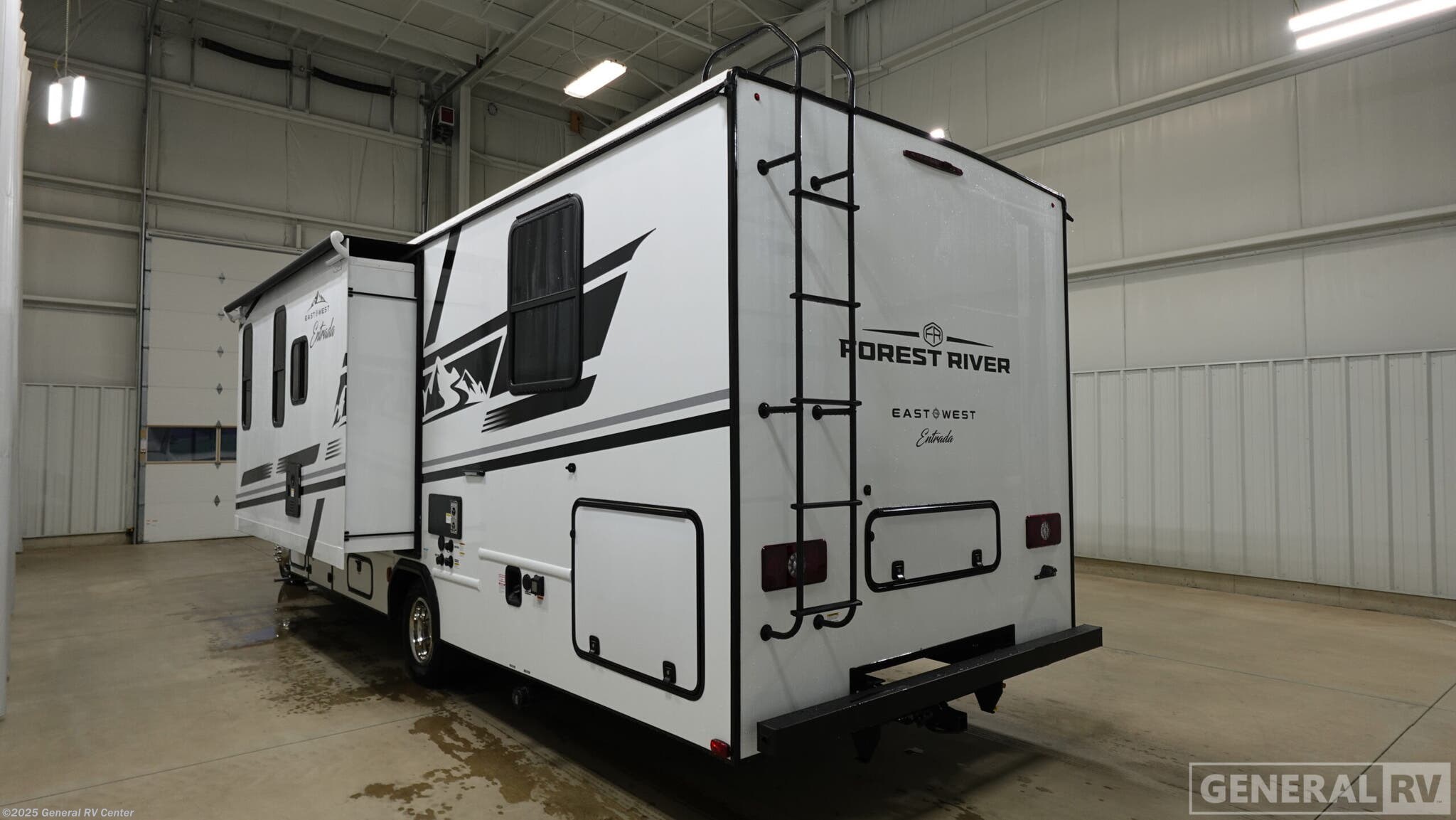 Contact us now about this 2026 East to West Entrada 2800S! 2026 Entrada 2800S by East to West from General RV Center in Dover, Florida