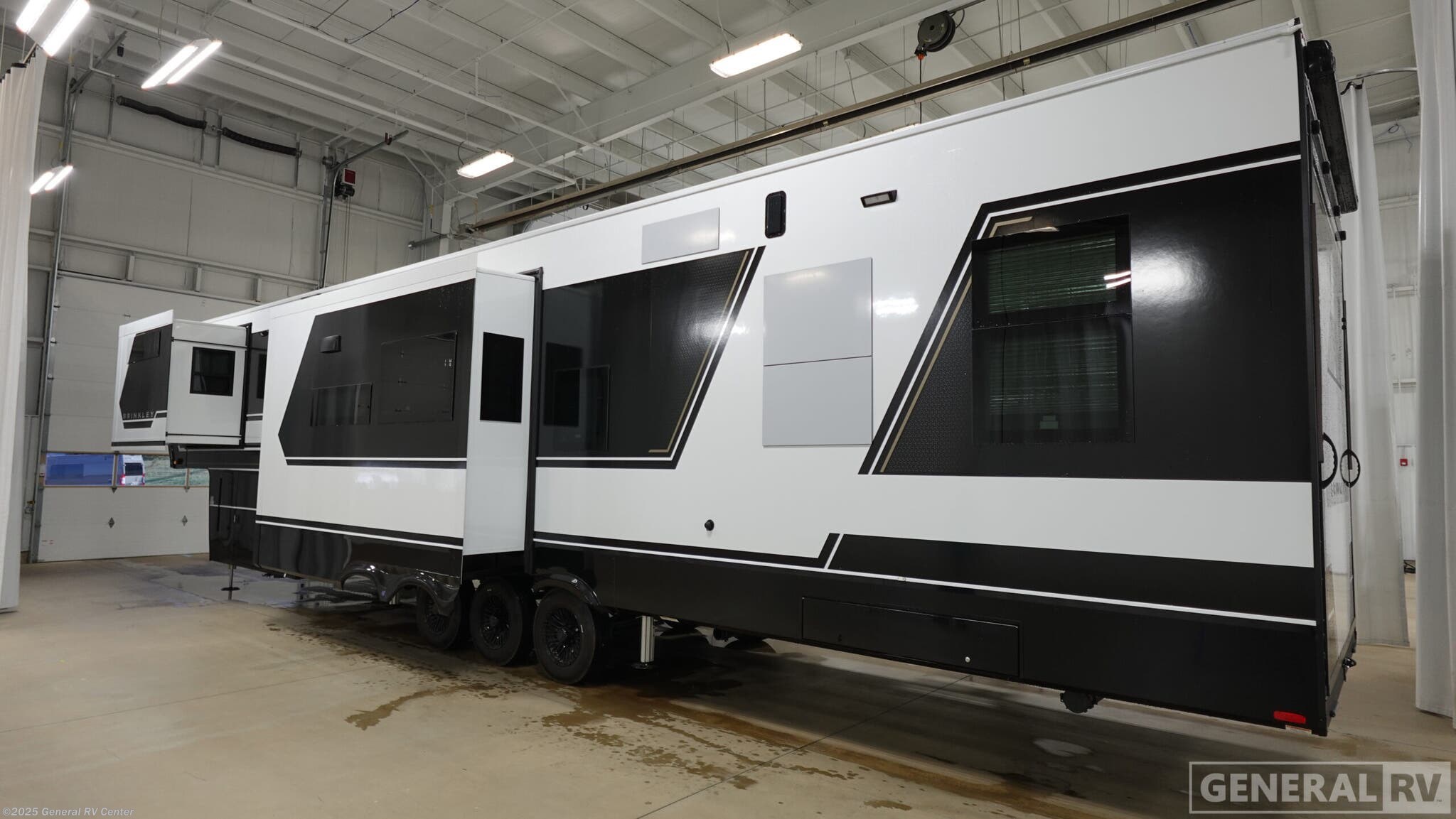 Contact us now about this 2026 Brinkley RV Model G 4170! 2026 Model G 4170 by Brinkley RV from General RV Center in Dover, Florida