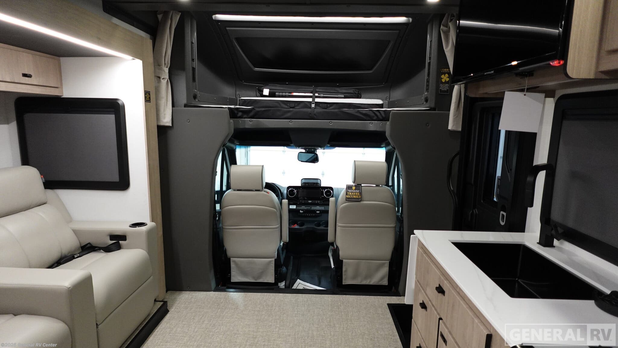 New 2026 Grand Design Lineage 25TK available in Dover, Florida