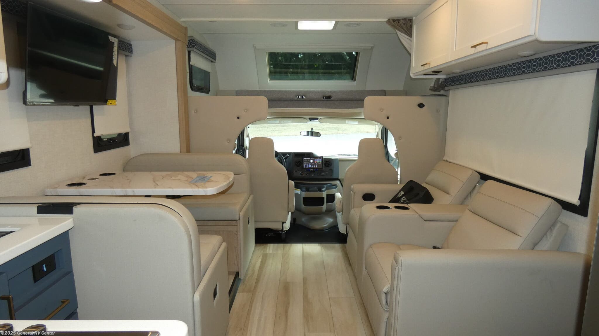 New 2026 Thor Motor Coach Quantum KW29 available in Dover, Florida