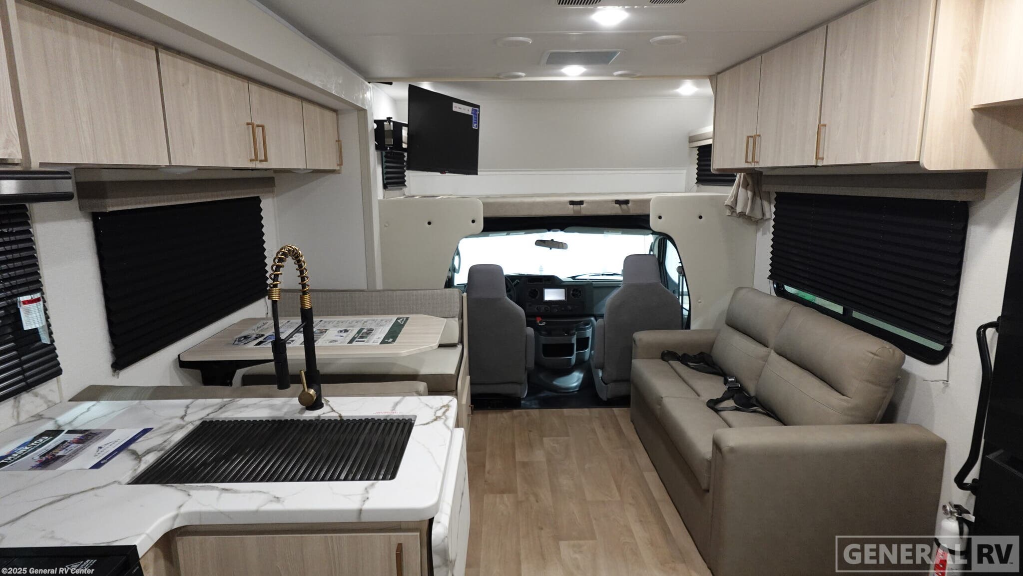 New 2026 East to West Entrada 3100FB available in Dover, Florida