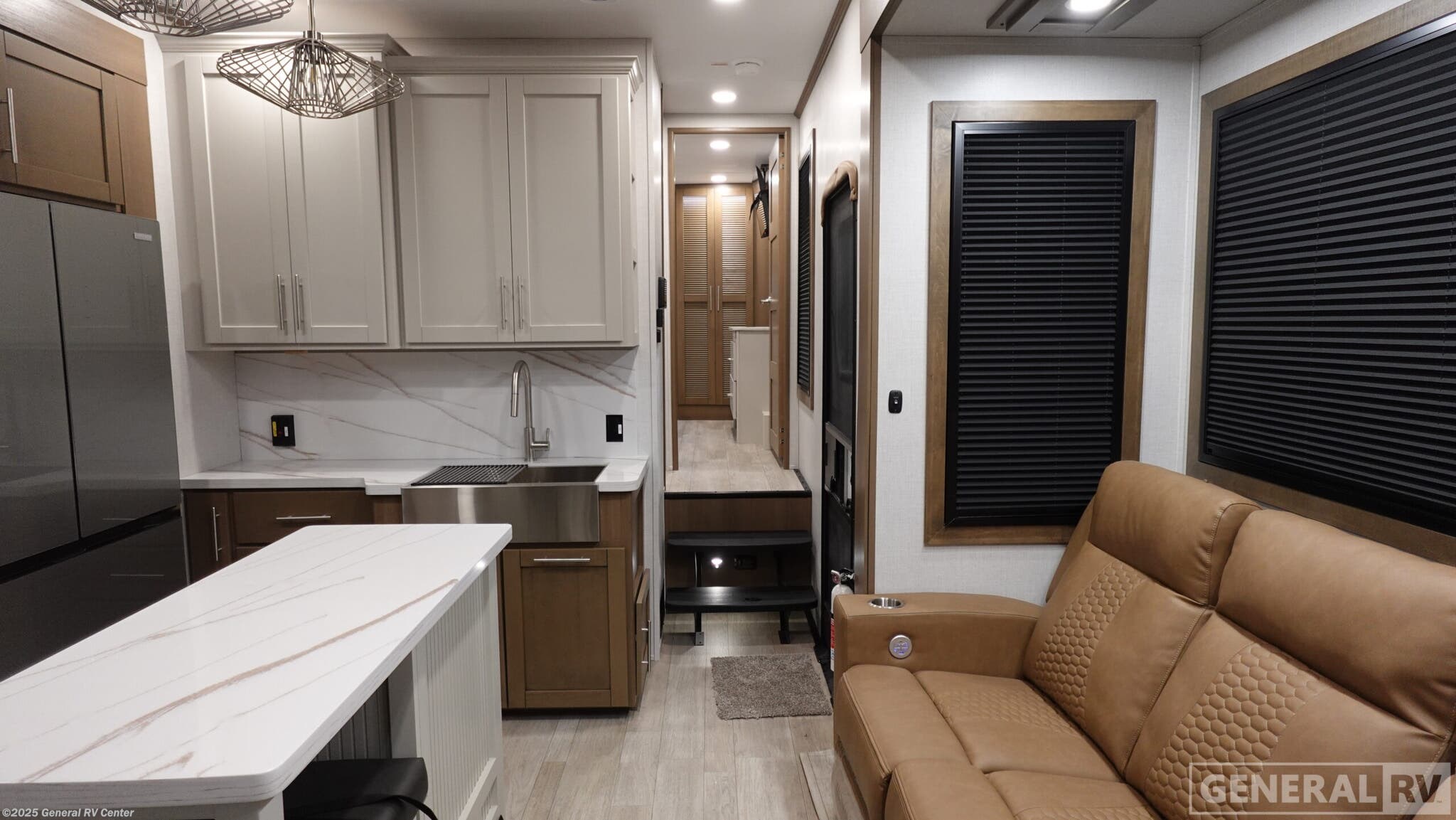 New 2026 Keystone Fuzion 373 available in Dover, Florida