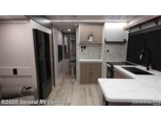 New 2026 Forest River Wildwood Heritage Glen Hyper-Lyte 24RBHL available in Dover, Florida