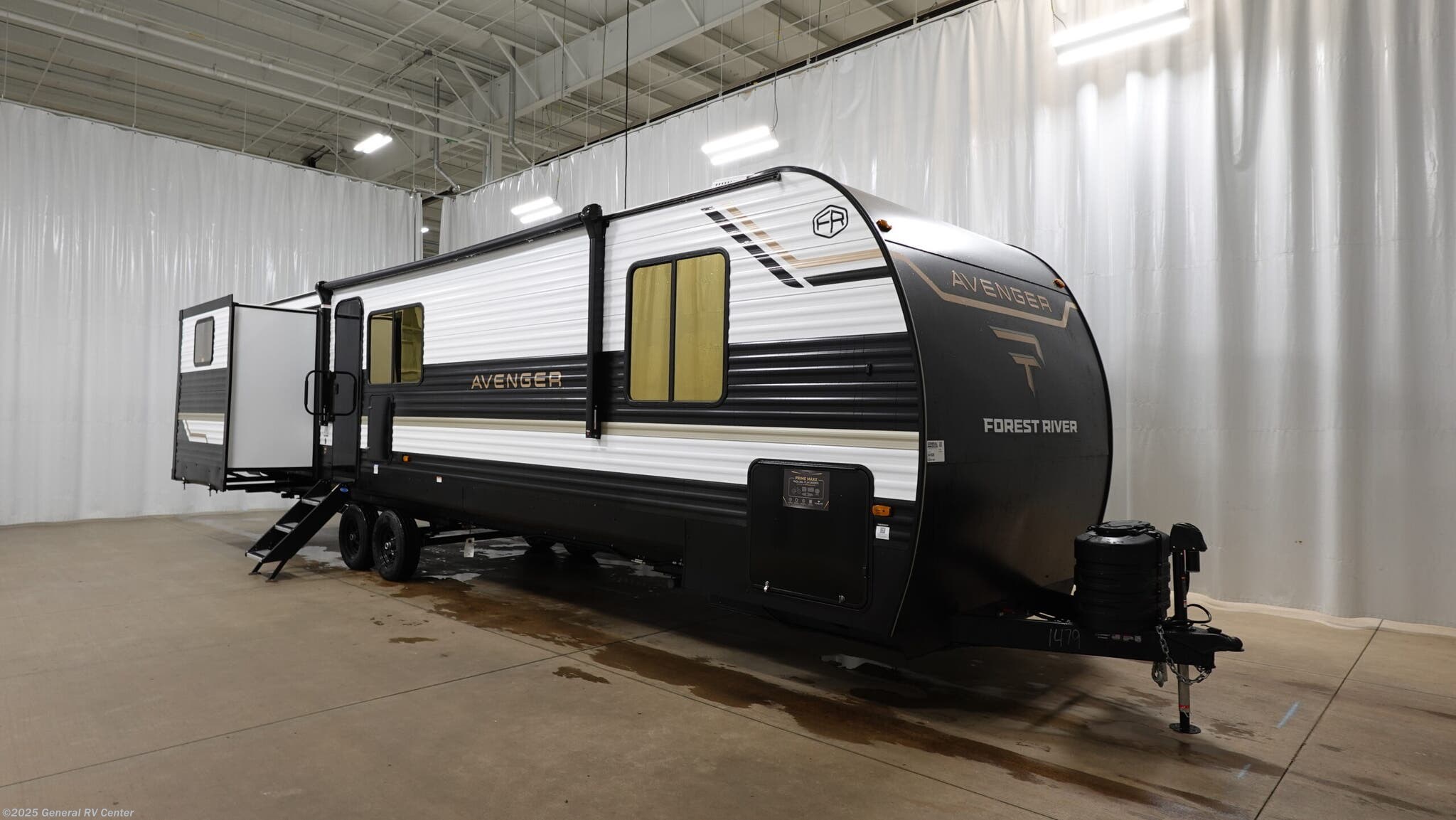 Email now about this 2026 Prime Time Avenger 30PO! New 2026 Prime Time Avenger 30PO available in Dover, Florida