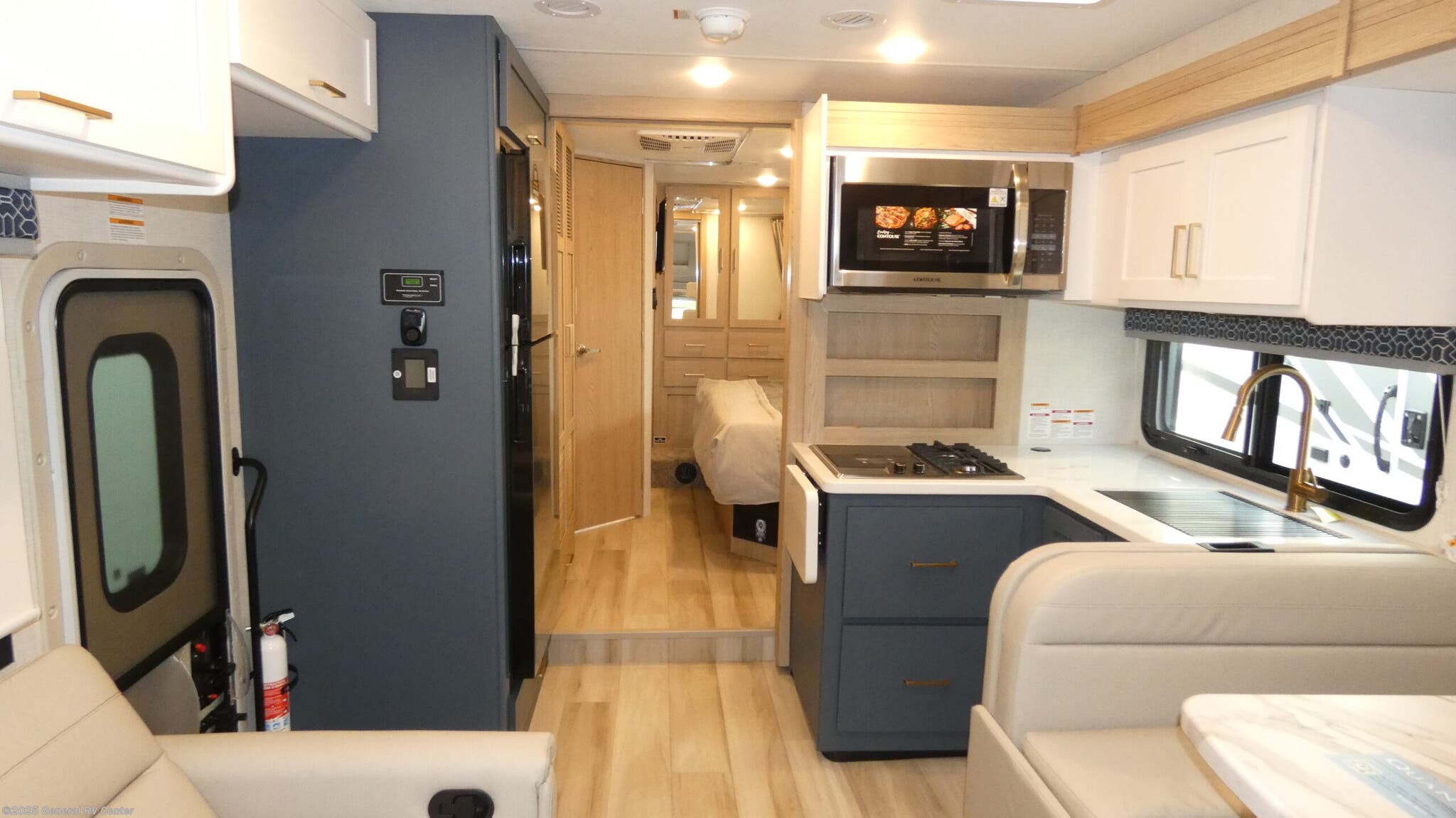 Call now about this 2026 Thor Motor Coach Quantum KW29! 2026 Thor Motor Coach Quantum KW29 - New Class C For Sale by General RV Center in Dover, Florida