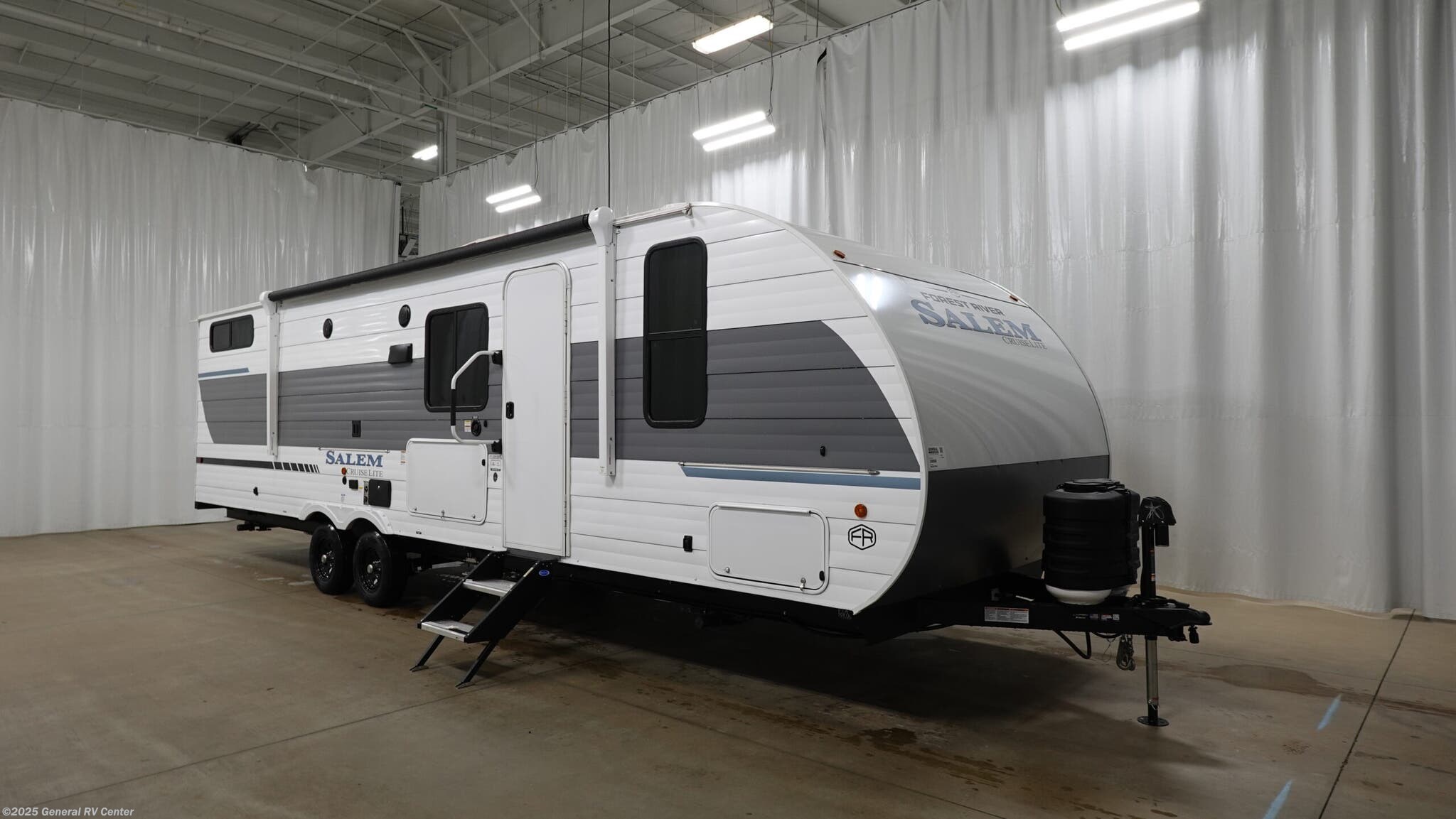 Email now about this 2026 Forest River Salem 28VBXL! New 2026 Forest River Salem 28VBXL available in Dover, Florida