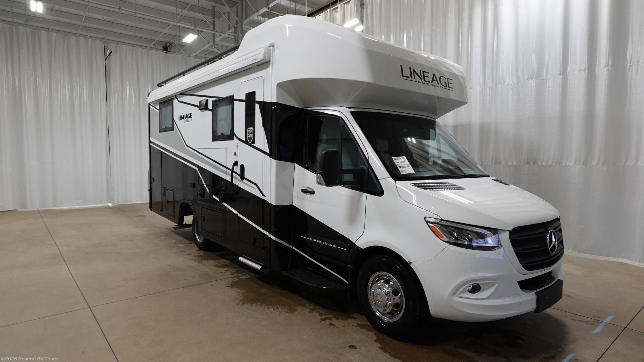 Email now about this 2026 Grand Design Lineage 25TK! New 2026 Grand Design Lineage 25TK available in Dover, Florida