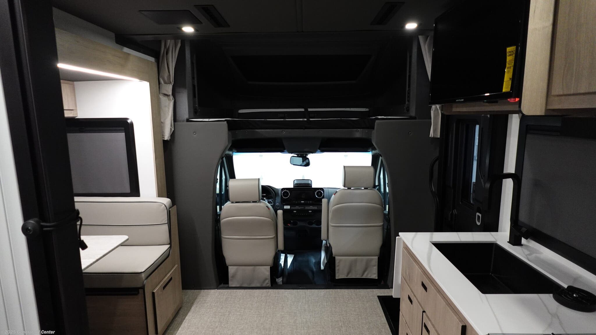 New 2026 Grand Design Lineage 25TK available in Dover, Florida