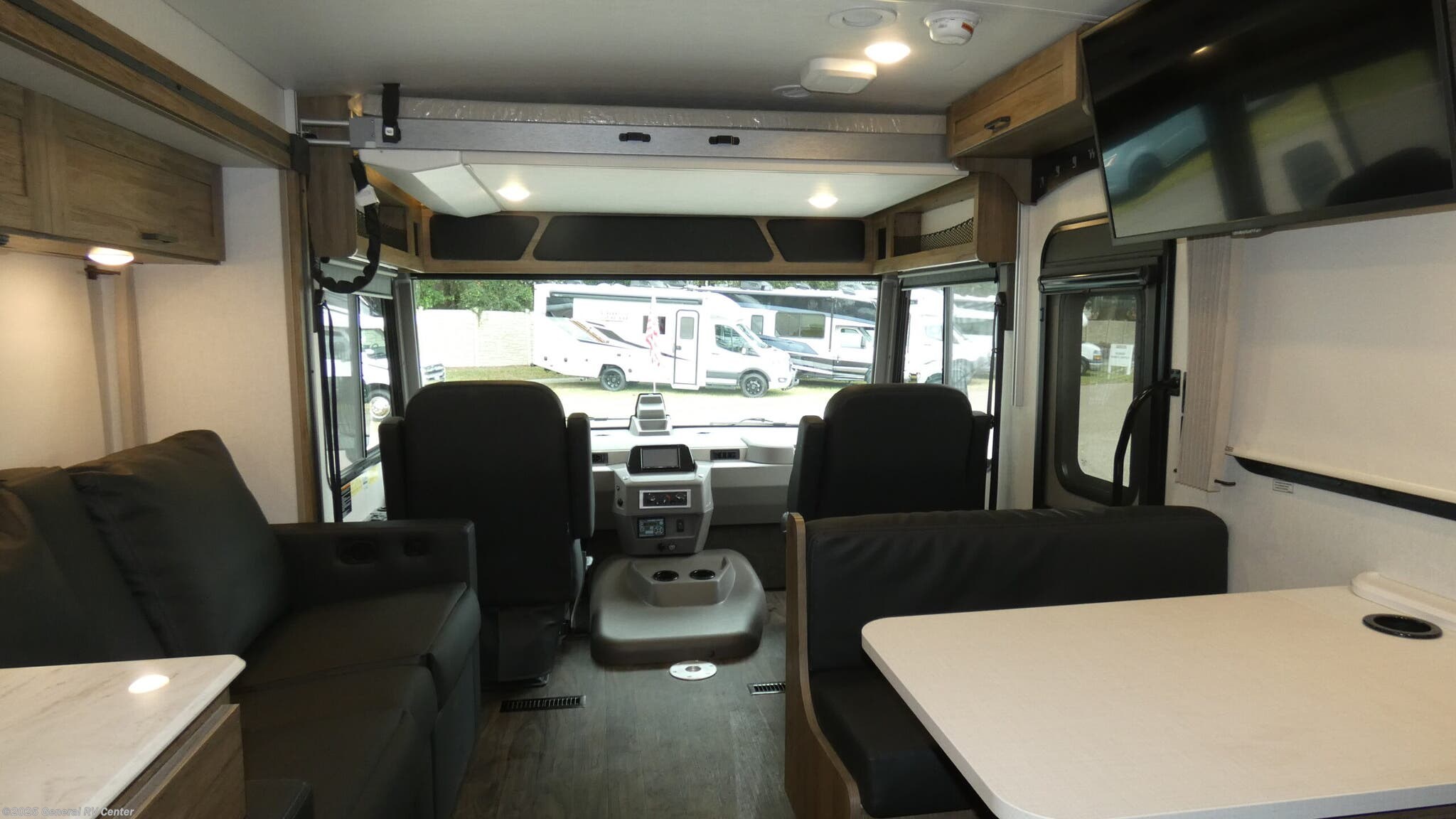 New 2026 Winnebago Vista 29NP available in Dover, Florida