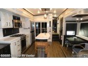Used 2022 Jayco Pinnacle 36KPTS available in Dover, Florida