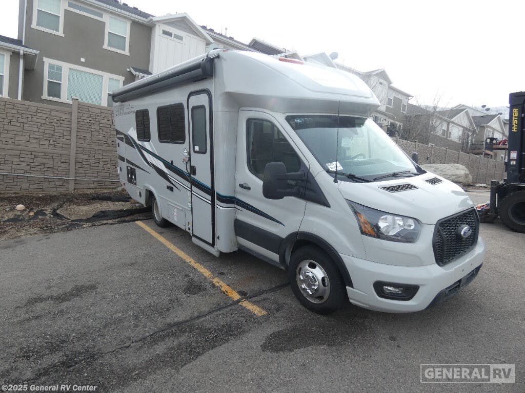 Email now about this 2025 Coachmen Cross Trail 20BHT-A! New 2025 Coachmen Cross Trail 20BHT-A available in Draper, Utah