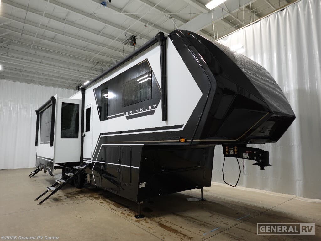 Email now about this 2025 Brinkley RV Model G 3250! New 2025 Brinkley RV Model G 3250 available in Draper, Utah