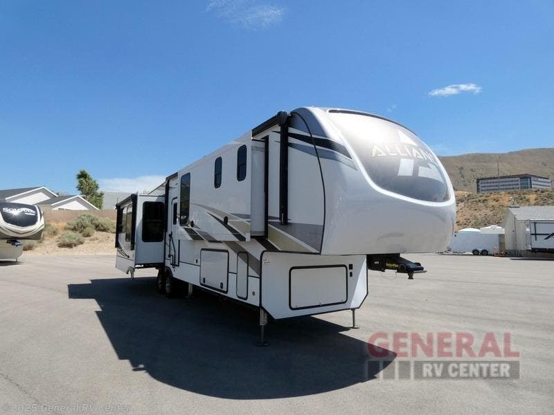 Email now about this 2021 Alliance RV Paradigm 370FB! Used 2021 Alliance RV Paradigm 370FB available in Draper, Utah