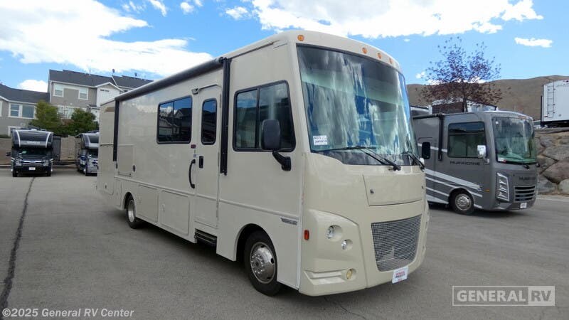 Email now about this 2017 Winnebago Sunstar 29VE! Used 2017 Winnebago Sunstar 29VE available in Draper, Utah