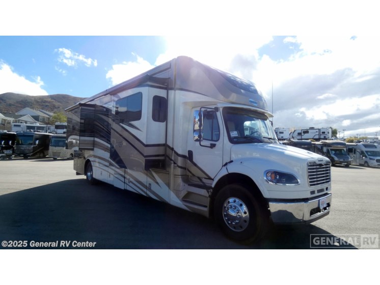 Email now about this 2022 Newmar Super Star 3727! Used 2022 Newmar Super Star 3727 available in Draper, Utah