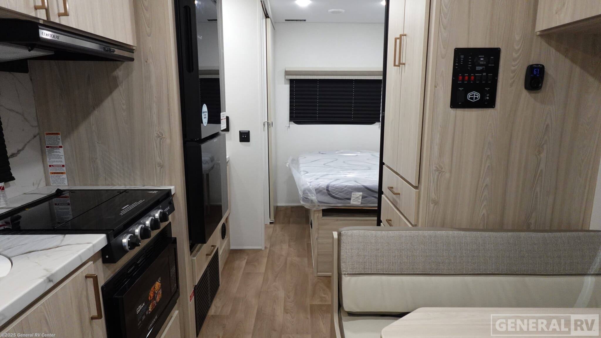 Call now about this 2026 East to West Entrada 220S! 2026 East to West Entrada 220S - New Class C For Sale by General RV Center in Draper, Utah