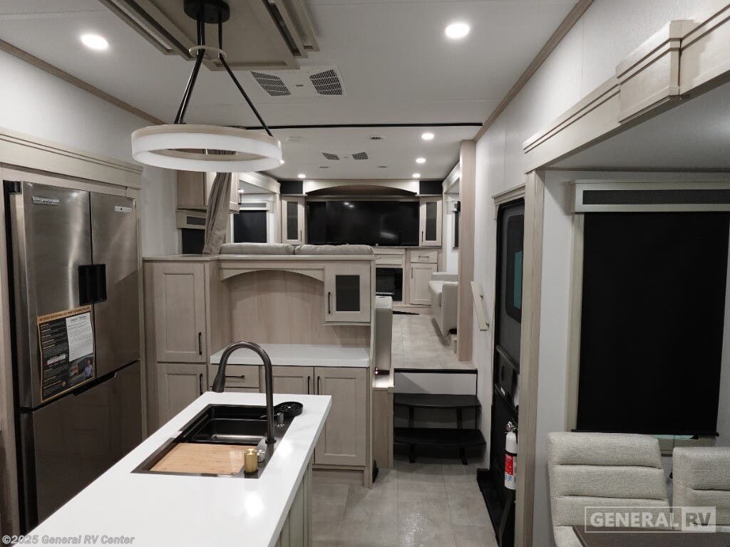 New 2025 Grand Design Solitude 380FL available in Draper, Utah