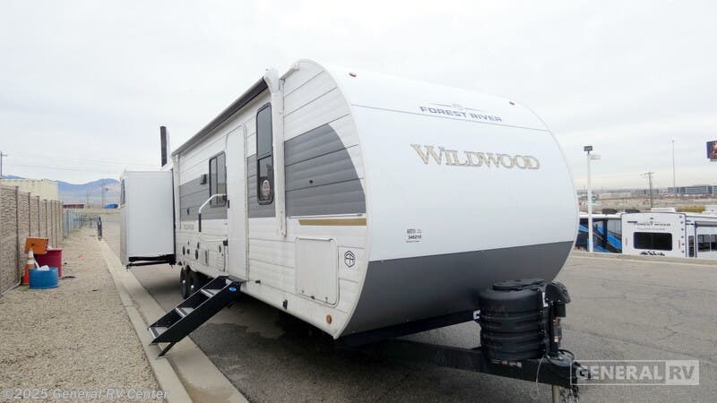Email now about this 2026 Forest River Wildwood 31KQBTS! New 2026 Forest River Wildwood 31KQBTS available in Draper, Utah