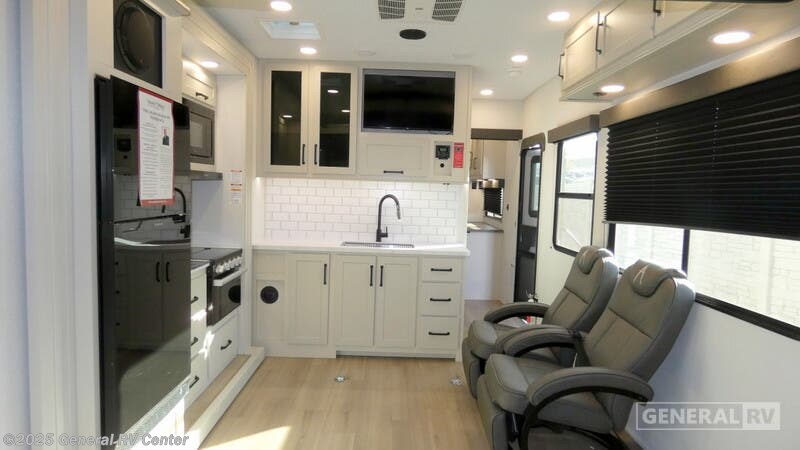 New 2026 Grand Design Momentum G-Class 25G available in Draper, Utah