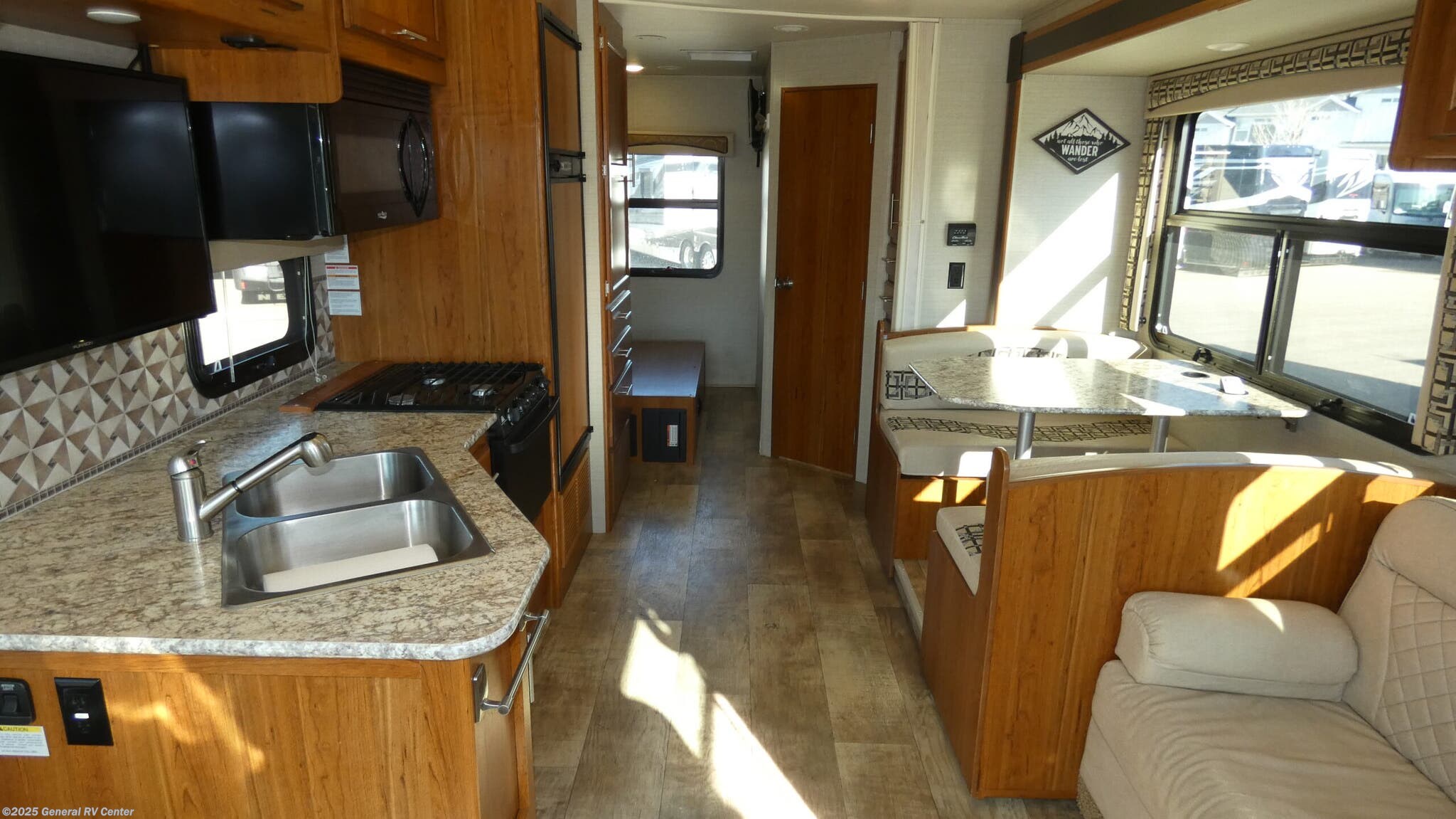 Call now about this 2016 Jayco Alante 26X! 2016 Jayco Alante 26X - Used Class A For Sale by General RV Center in Draper, Utah