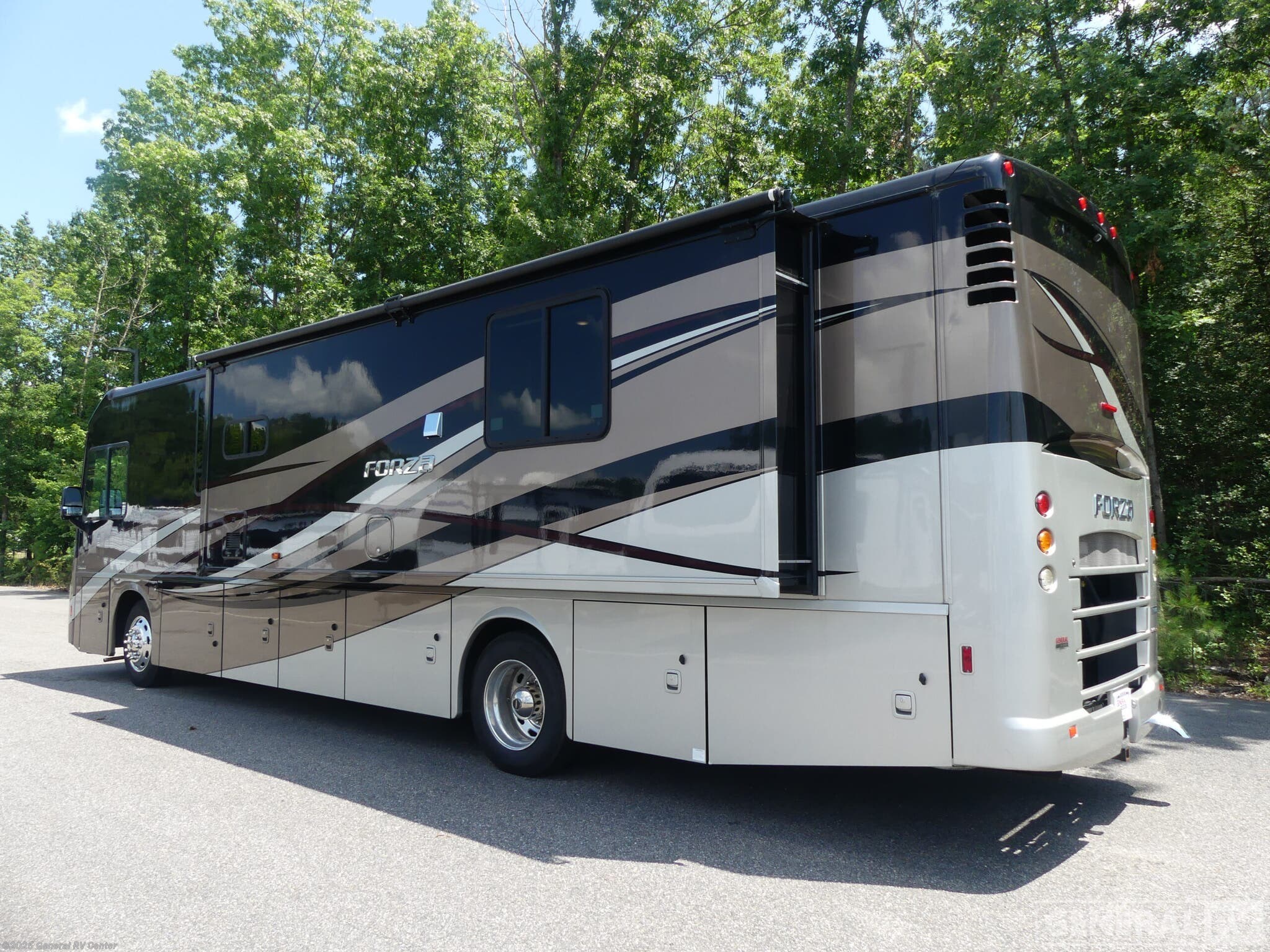 Contact us now about this 2017 Winnebago Forza 36G! 2017 Forza 36G by Winnebago from General RV Center in Ashland, Virginia