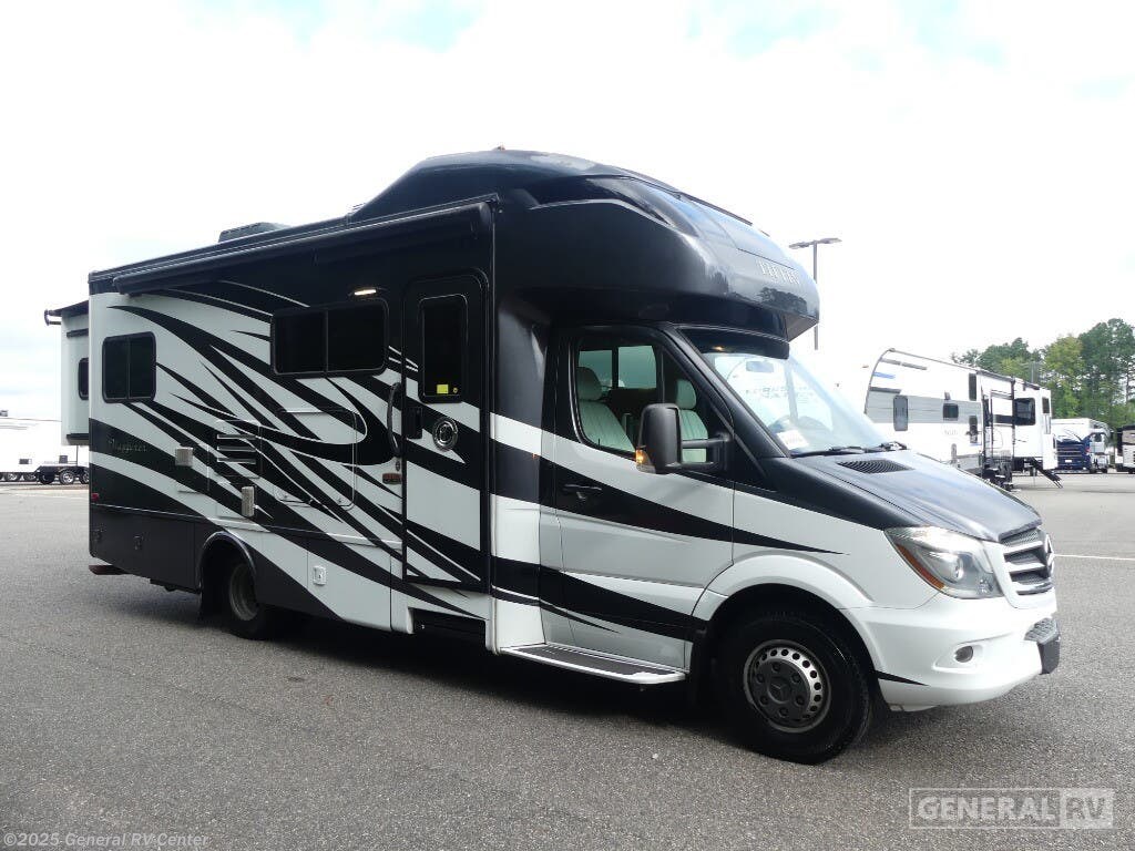 Email now about this 2017 Tiffin Wayfarer 24QW! Used 2017 Tiffin Wayfarer 24QW available in Ashland, Virginia