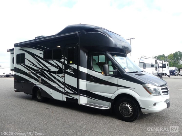 Email now about this 2017 Tiffin Wayfarer 24QW! Used 2017 Tiffin Wayfarer 24QW available in Ashland, Virginia
