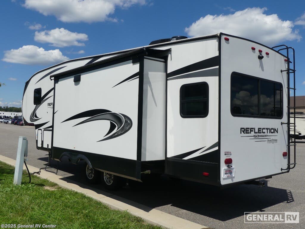 Contact us now about this 2022 Grand Design Reflection 295RL! 2022 Reflection 295RL by Grand Design from General RV Center in Ashland, Virginia