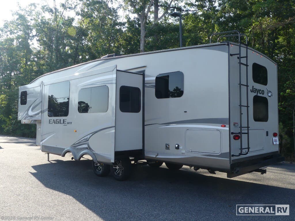 Contact us now about this 2017 Jayco Eagle 29.5BHDS! 2017 Eagle 29.5BHDS by Jayco from General RV Center in Ashland, Virginia