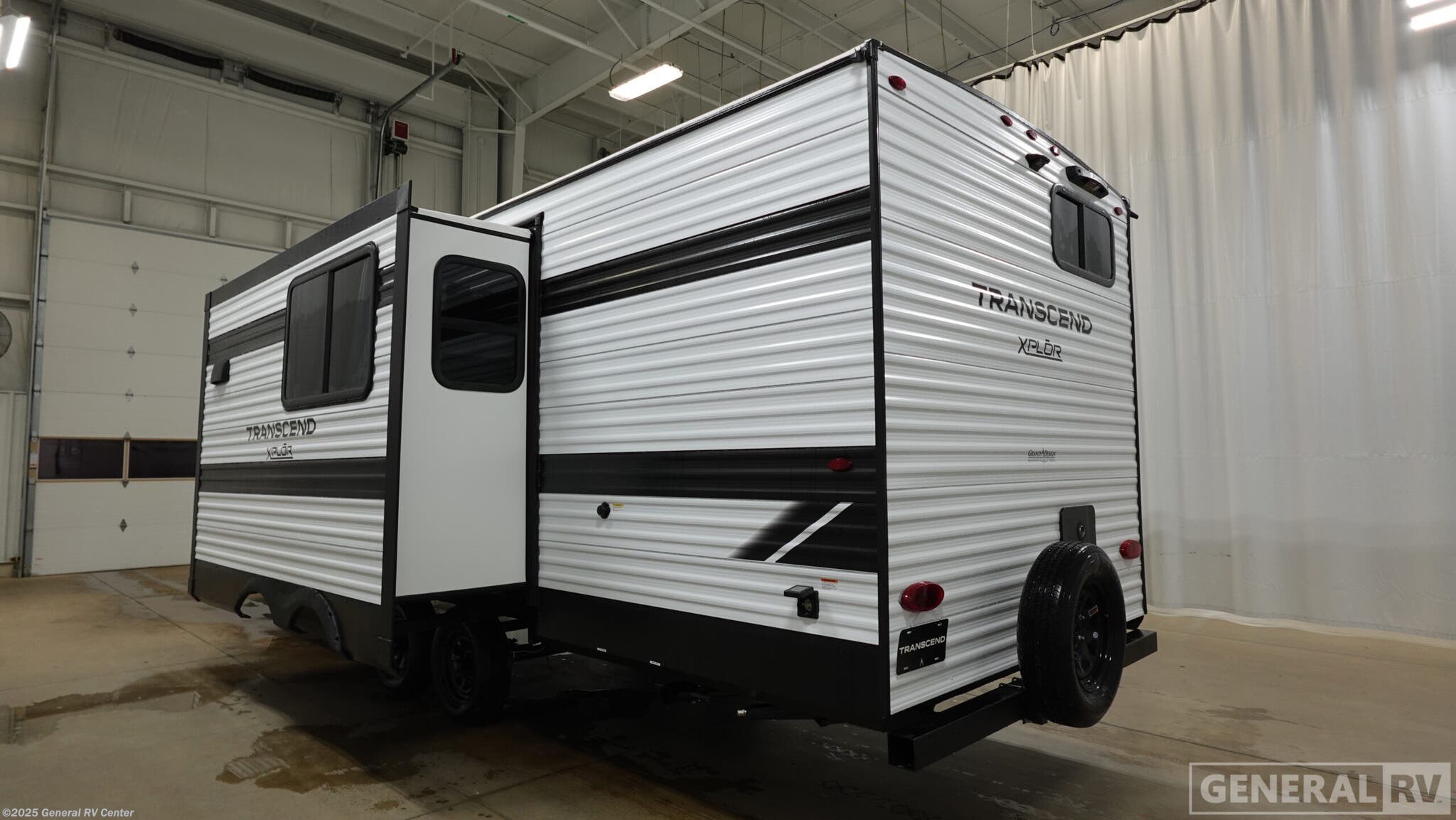 Contact us now about this 2026 Grand Design TRANSCEND-XPLOR 26BHX! 2026 TRANSCEND-XPLOR 26BHX by Grand Design from General RV Center in Ashland, Virginia