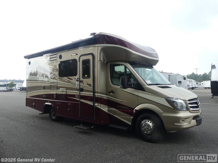Email now about this 2017 Dynamax Corp ISATA 24FW! Used 2017 Dynamax Corp ISATA 24FW available in Ashland, Virginia