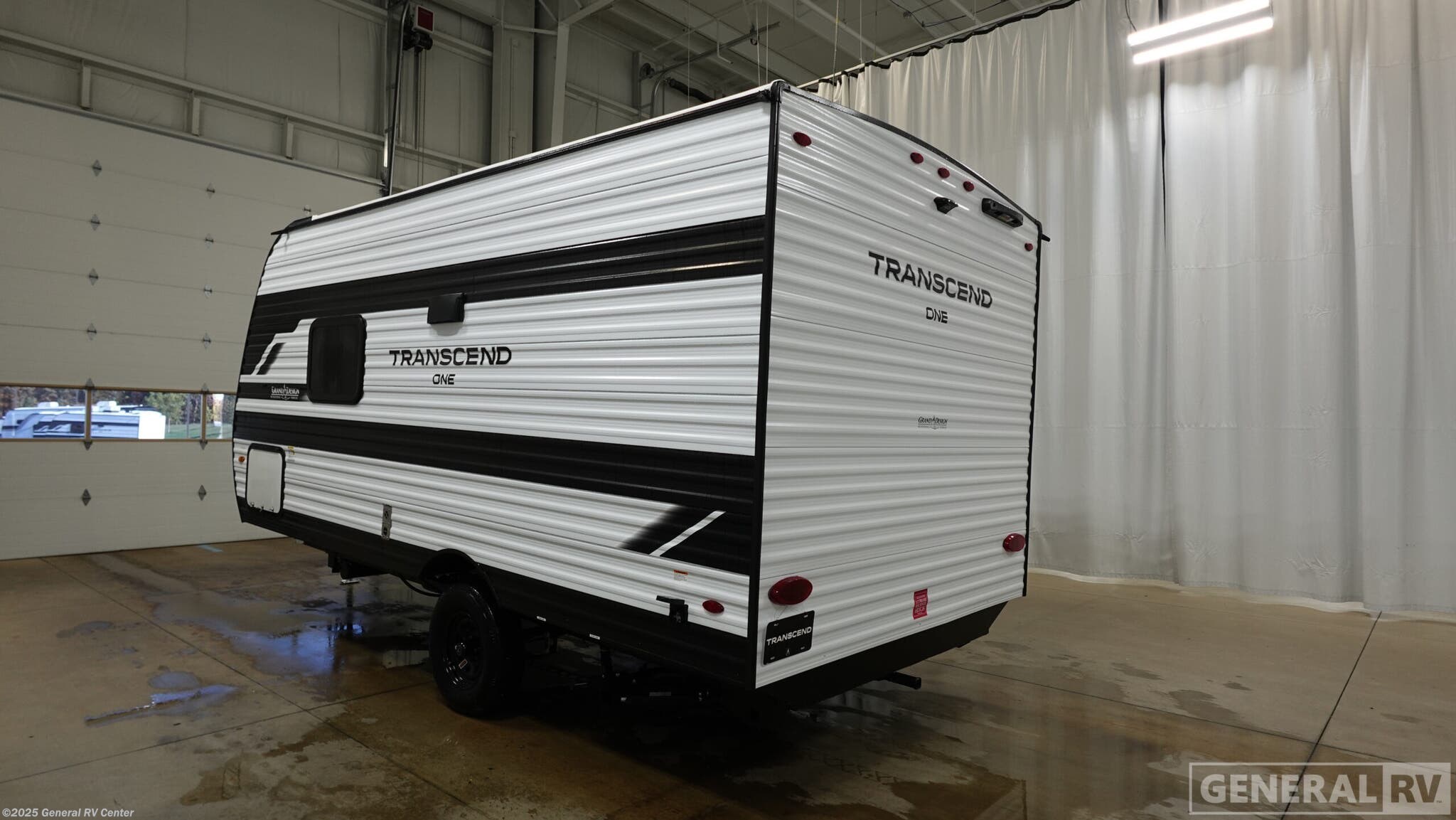 Contact us now about this 2026 Grand Design TRANSCEND-ONE 151RB! 2026 TRANSCEND-ONE 151RB by Grand Design from General RV Center in Ashland, Virginia