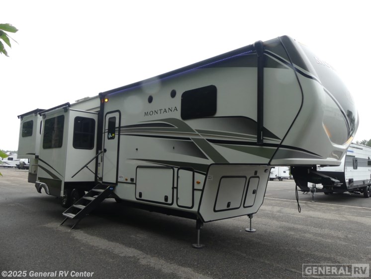 Email now about this 2024 Keystone Montana 3793RD! Used 2024 Keystone Montana 3793RD available in Ashland, Virginia