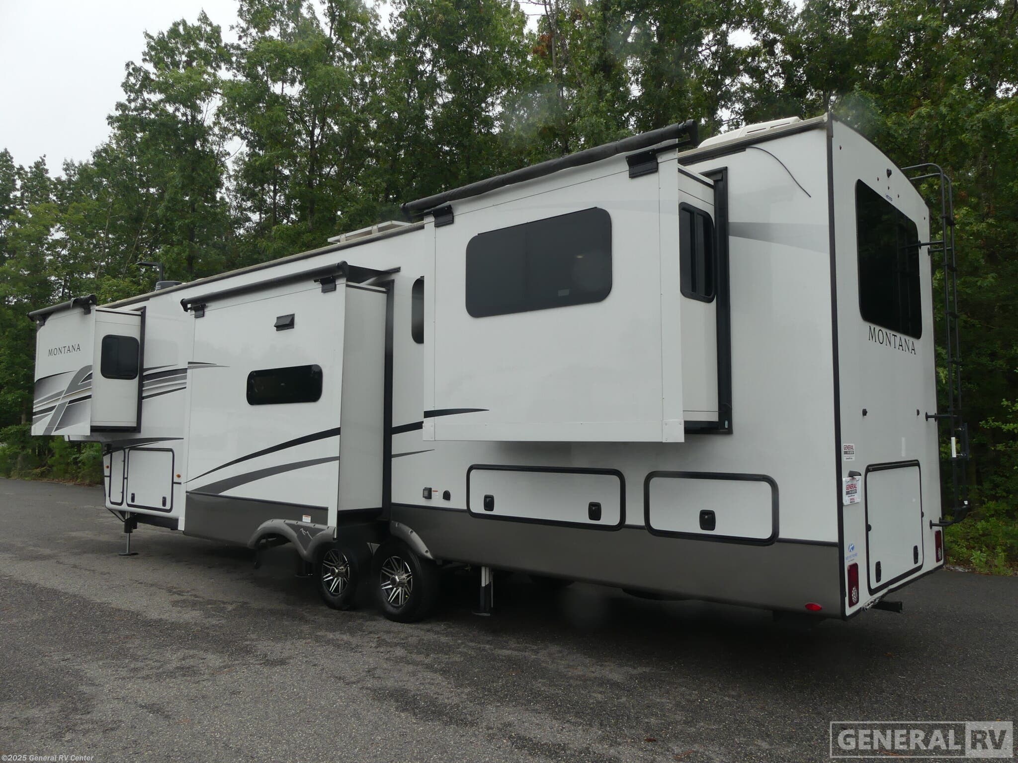 Contact us now about this 2024 Keystone Montana 3793RD! 2024 Montana 3793RD by Keystone from General RV Center in Ashland, Virginia
