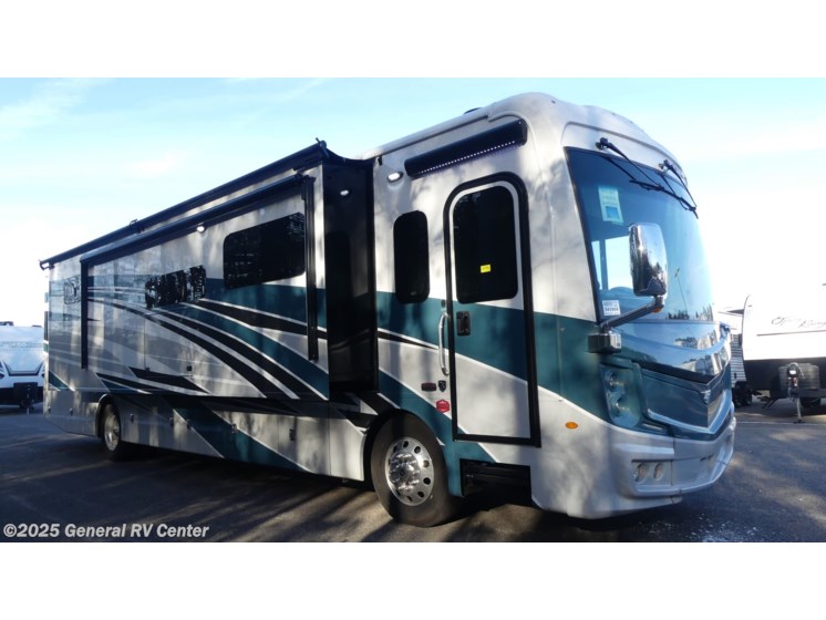 Email now about this 2025 Fleetwood Discovery 38W! Used 2025 Fleetwood Discovery 38W available in Ashland, Virginia
