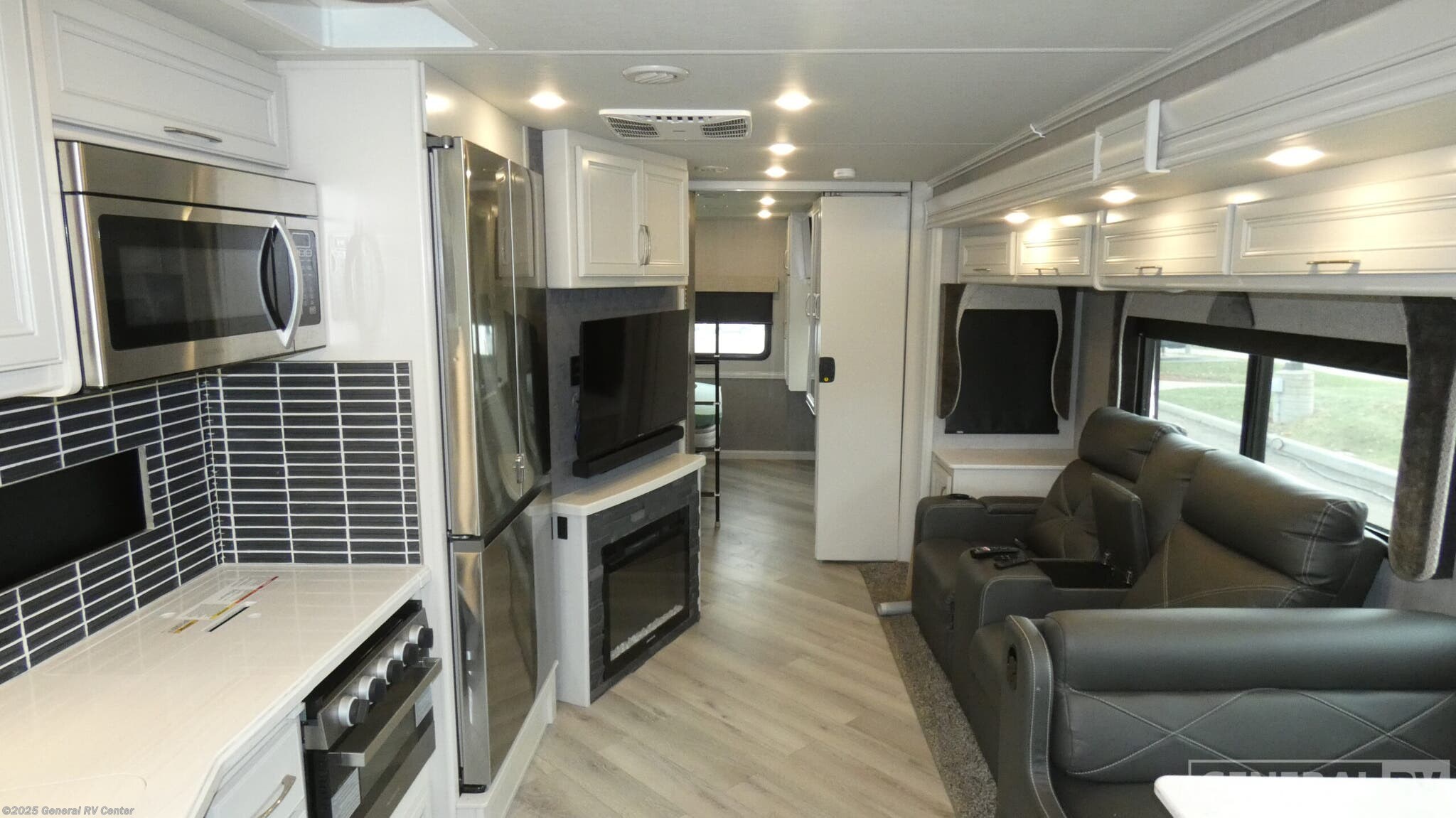 Call now about this 2023 Fleetwood Bounder 33C! 2023 Fleetwood Bounder 33C - Used Class A For Sale by General RV Center in Ashland, Virginia