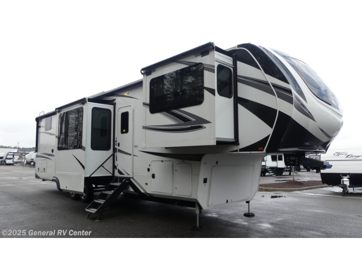 Email now about this 2024 Grand Design Solitude 380FL! Used 2024 Grand Design Solitude 380FL available in Ashland, Virginia