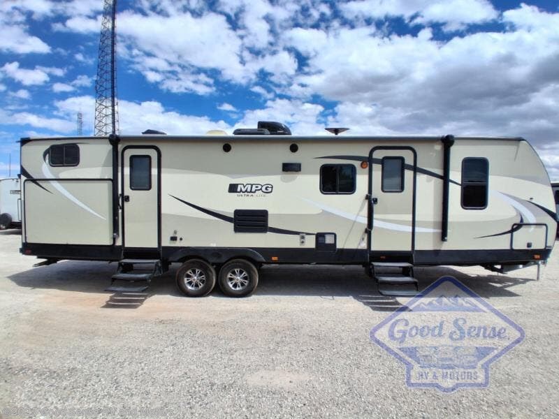 Contact us now about this 2018 Cruiser RV MPG 3100BH! 2018 MPG 3100BH by Cruiser RV from Good Sense RV and Motors in Albuquerque, New Mexico
