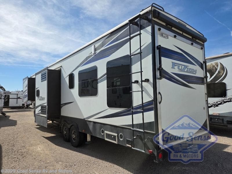 Used 2018 Keystone Fuzion 371 available in Albuquerque, New Mexico