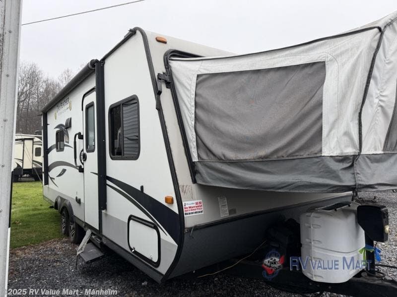 Email now about this 2015 Jayco Jay Feather Ultra Lite X23B! Used 2015 Jayco Jay Feather Ultra Lite X23B available in Manheim, Pennsylvania